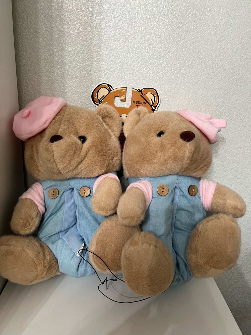 New plush Bear Soft women slipper’s, size Medium 7/8